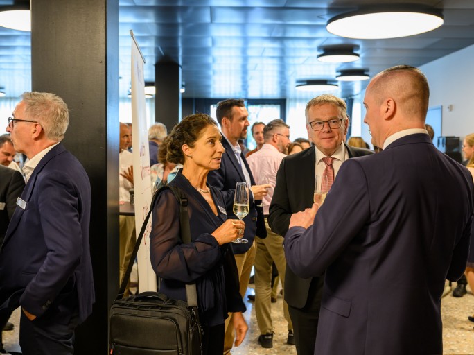 Gespräche nach der Generalversammlung von Profond
