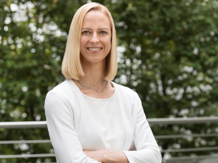 Veronica Weisser cropped_0.jpg Dr. Veronica Weisser