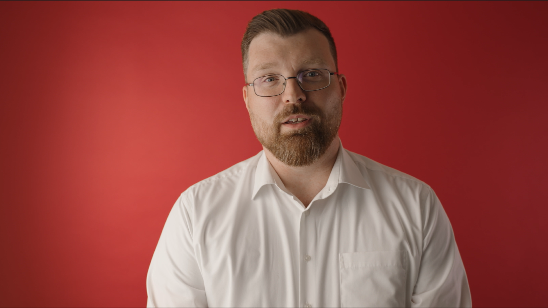 Marco Reinhard, Leiter Kundendienst, spricht im Video darüber, was ein guter Kundendienst erfüllen muss. 